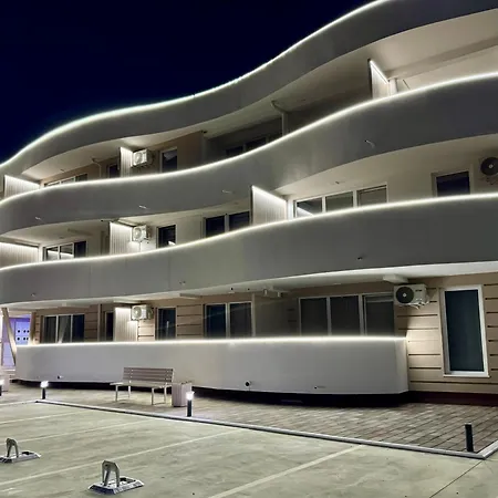 Vera Srebrno Jezero Lejlighed *